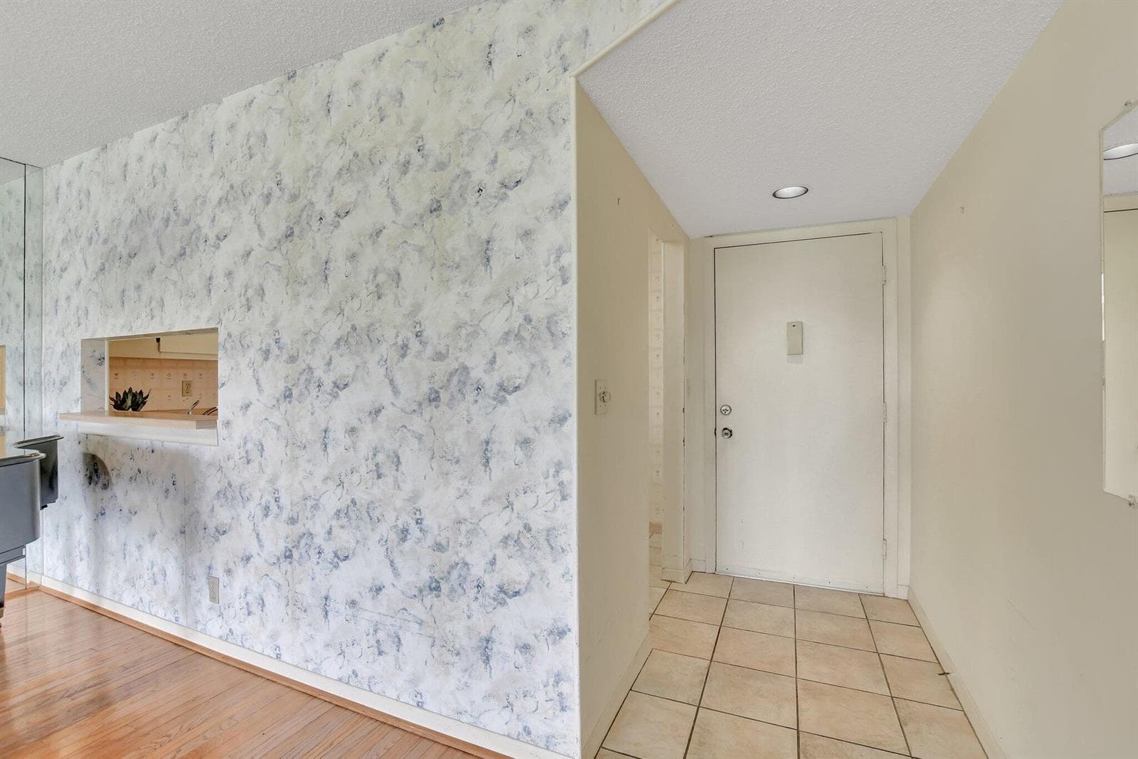 5340 Las Verdes Circle # 208, Delray Beach, FL 33484 photo 4