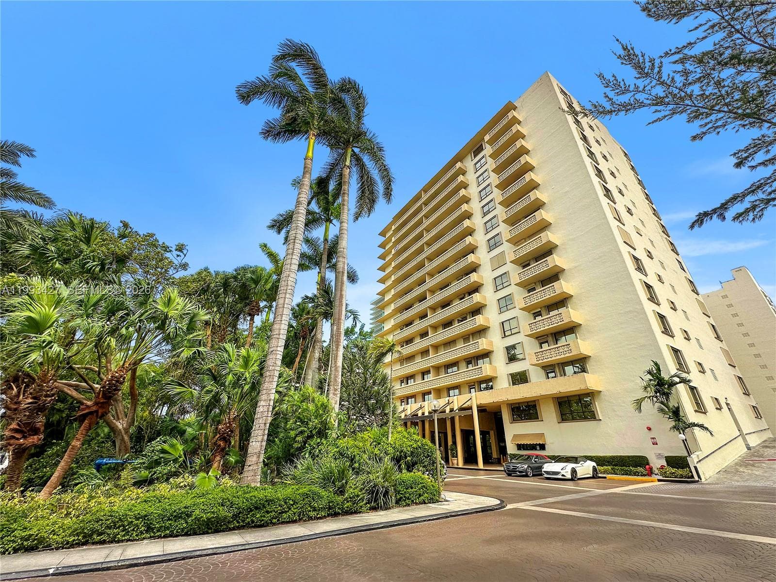 10185 Collins Ave # 502, Bal Harbour, FL 33154 photo 2