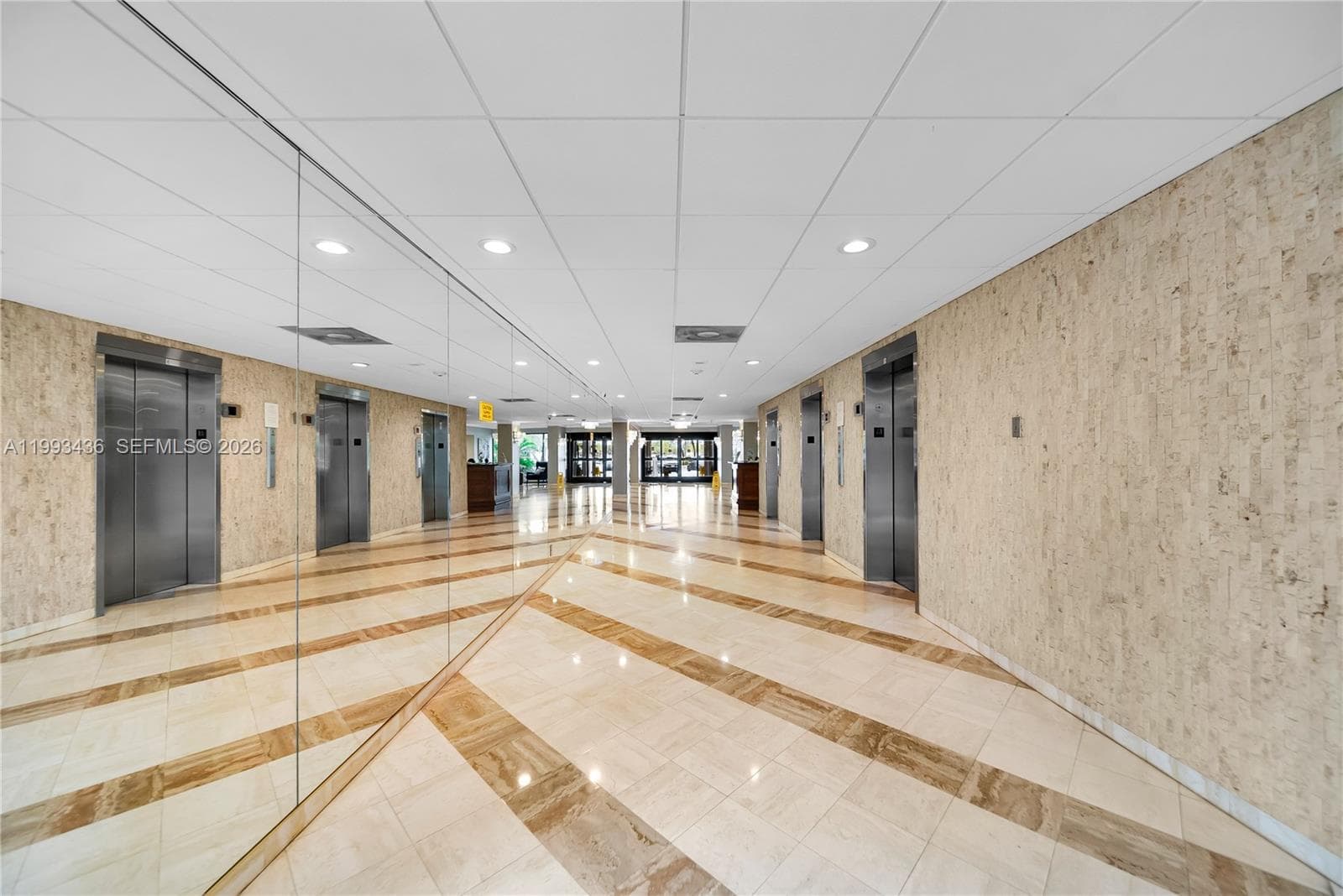 3800 Hillcrest Dr # 1007, Hollywood, FL 33021 photo 4