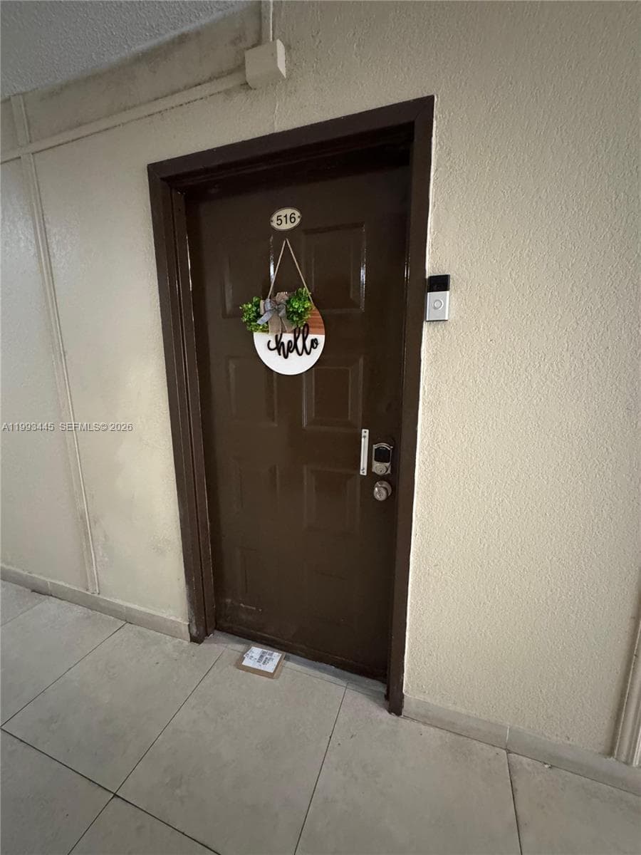 6960 Miami Gardens Dr # 2-516, Hialeah, FL 33015 photo 3