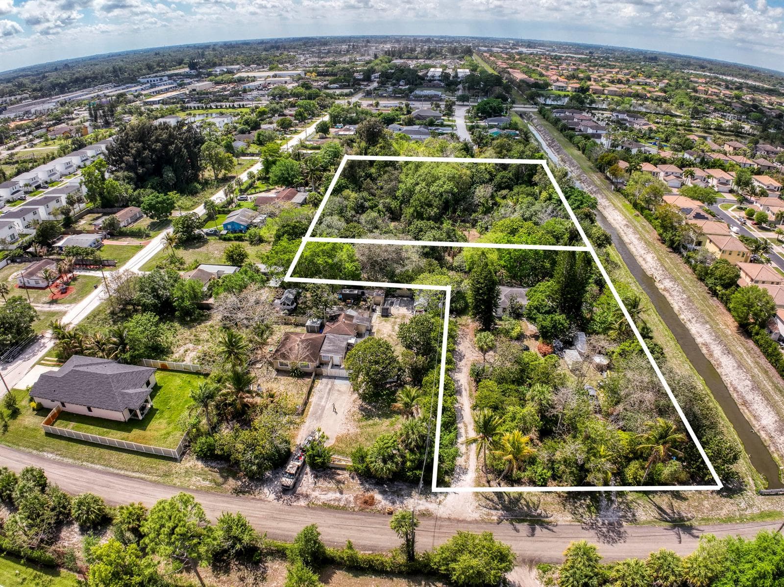 475 1st Street, West Palm Beach, FL 33413 photo 2