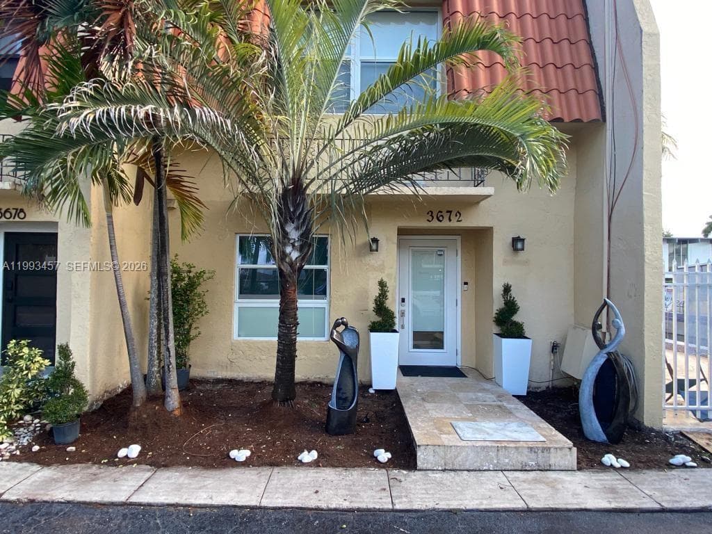 3672 NE 167th St # 31, North Miami Beach, FL 33160 photo 2
