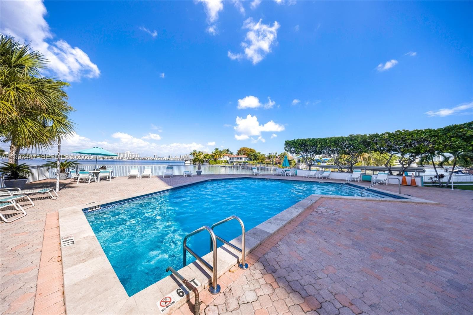 2841 NE 163rd  St # 215, North Miami Beach, FL 33160 photo 4