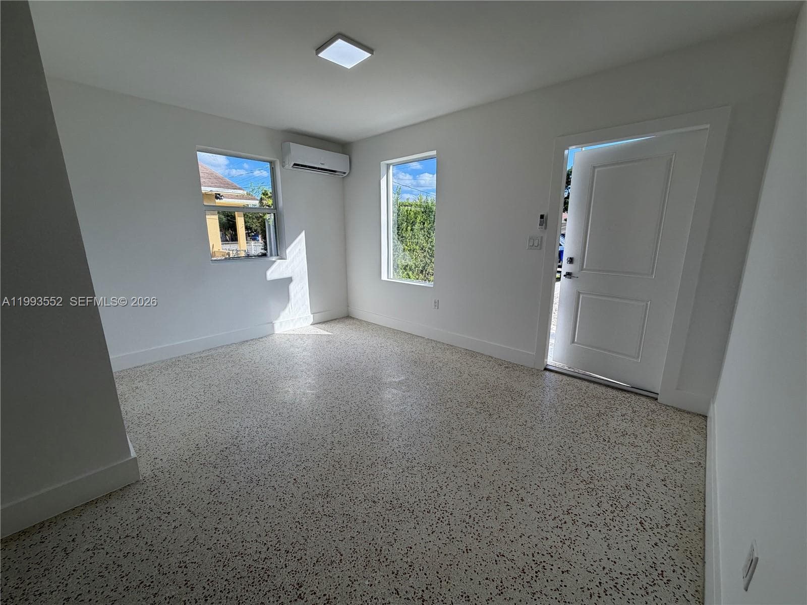 2784 SW 31st Pl, Miami, FL 33133 photo 5