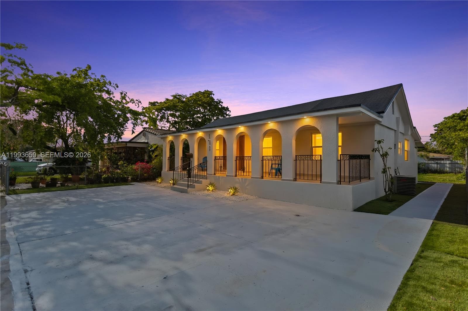 171 W 13th St, Hialeah, FL 33010 photo 2
