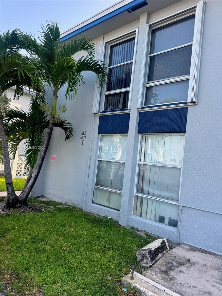 2071 NW 46TH AVE # 104I, Lauderhill, FL 33313 photo 3