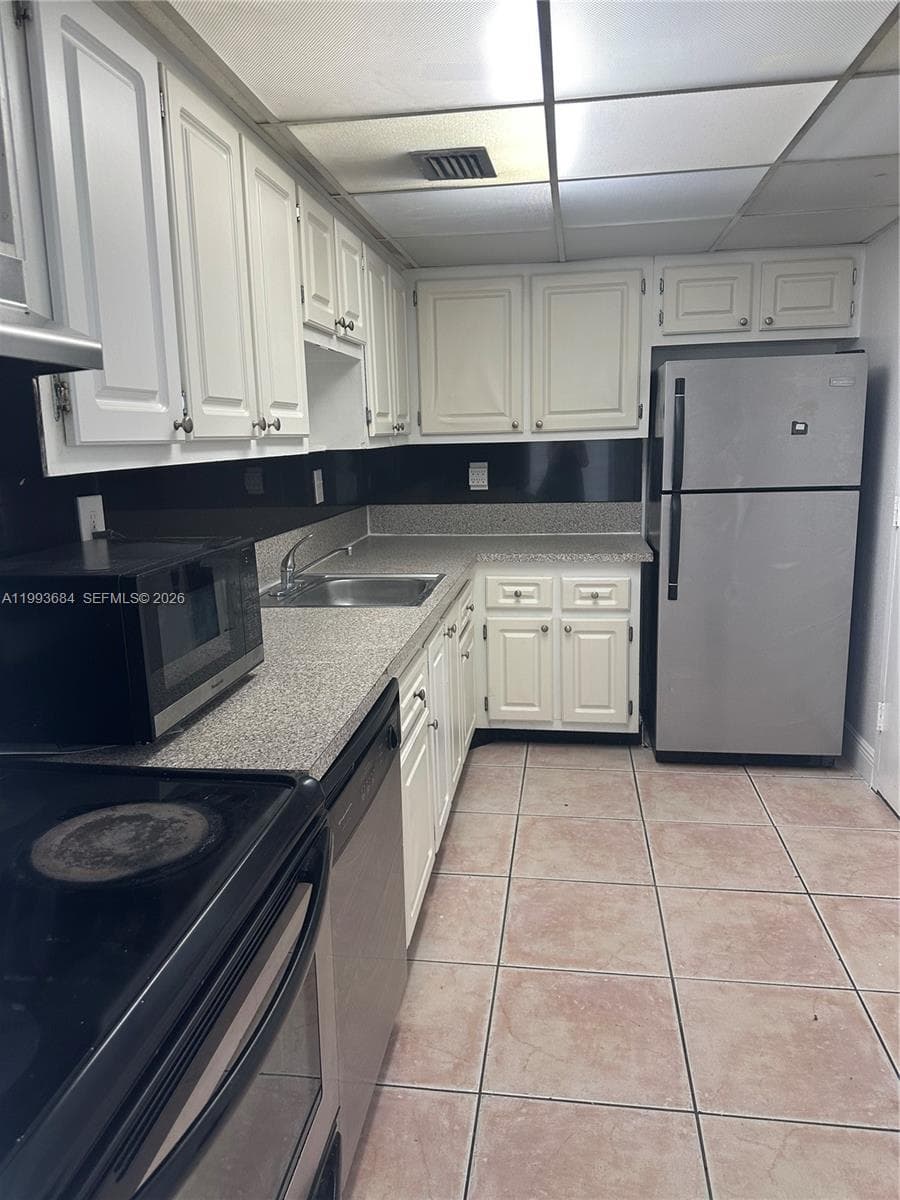 1805 Sans Souci Blvd # 404, North Miami, FL 33181 photo 4