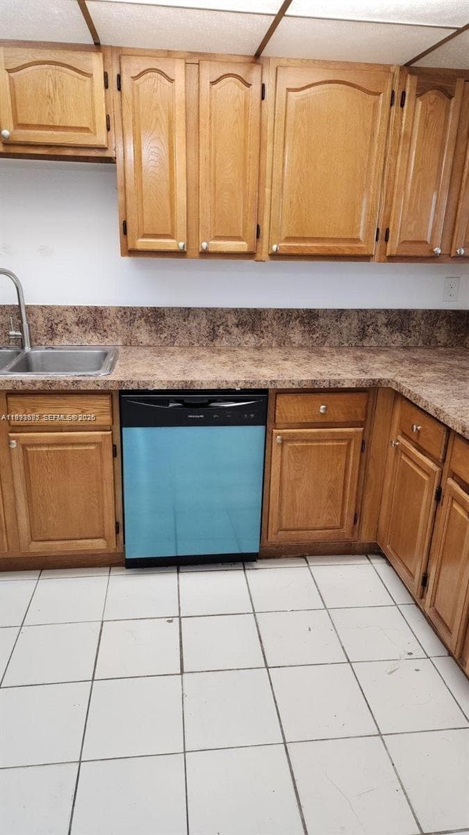 10000 NW 80th Ct # 2415, Hialeah Gardens, FL 33016 photo 5