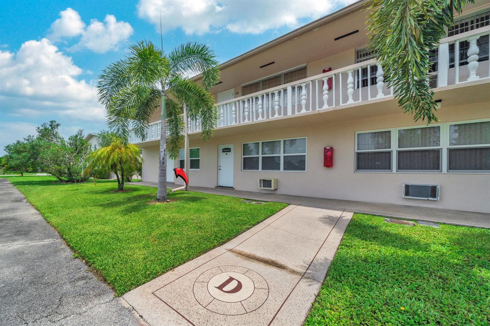 49 Hastings # D, West Palm Beach, FL 33417 photo 3