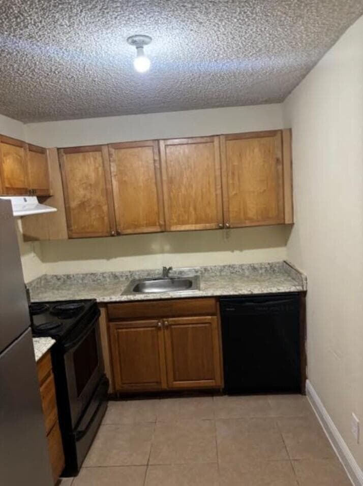 1205 Meadows Circle, Boynton Beach, FL 33436 photo 2