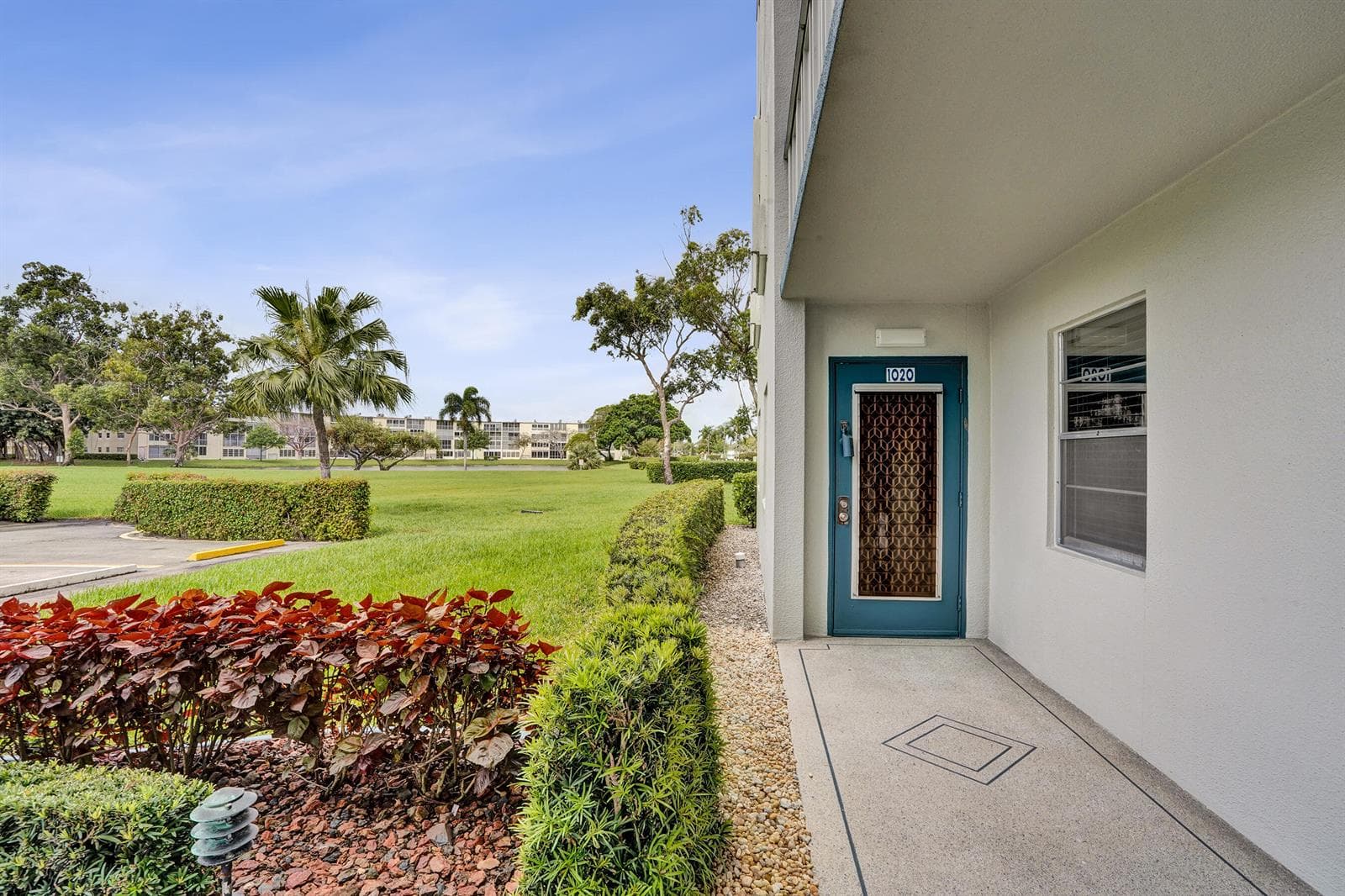1020 Lincoln, Boca Raton, FL 33434 photo 2