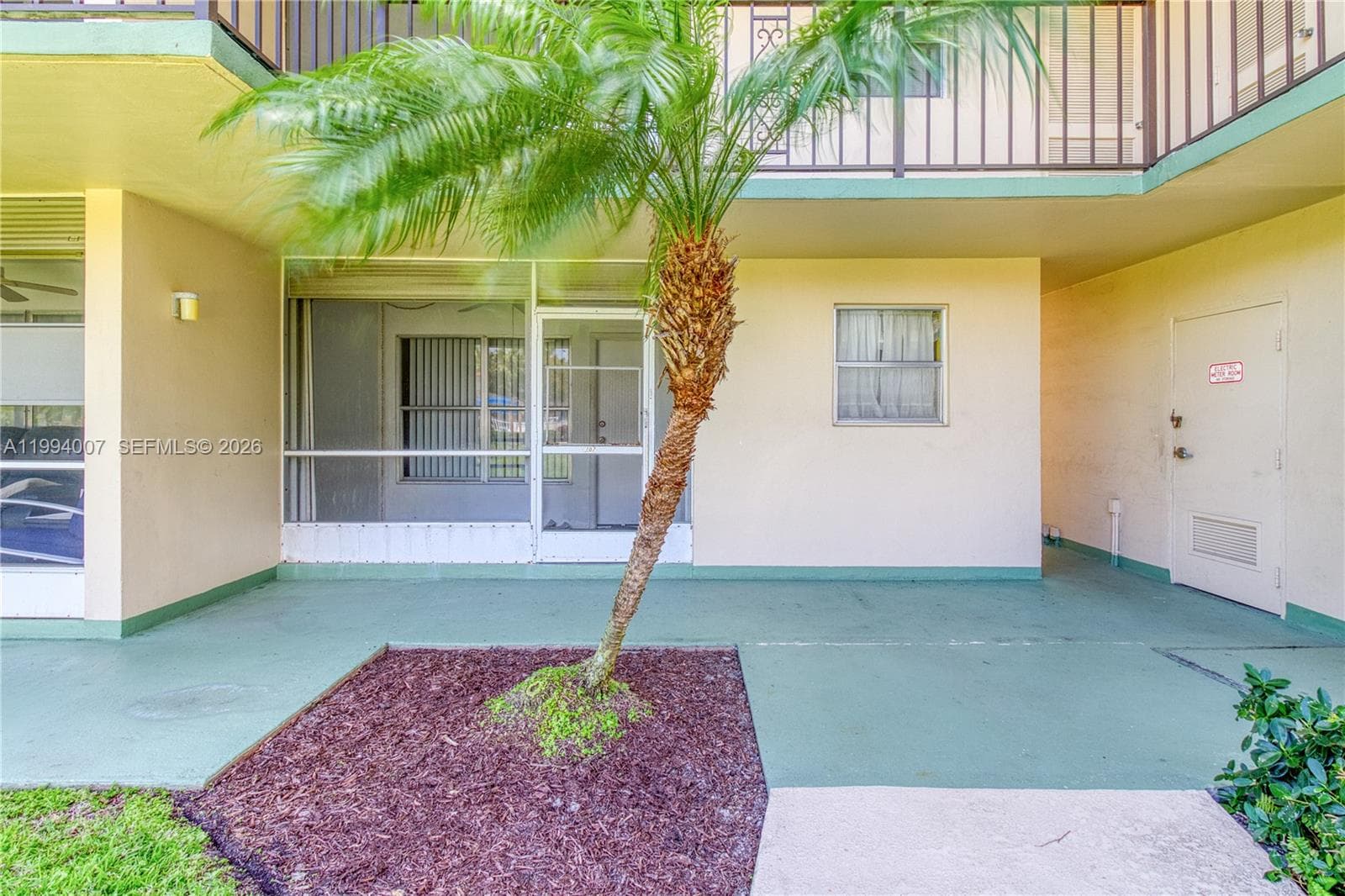 804 SE 7th St # 107, Deerfield Beach, FL 33441 photo 4