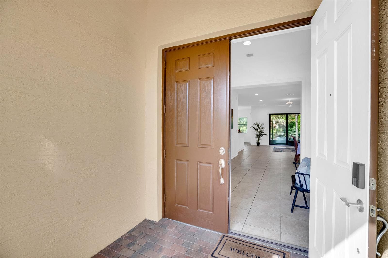 5585 40th Avenue, Vero Beach, FL 32967 photo 4
