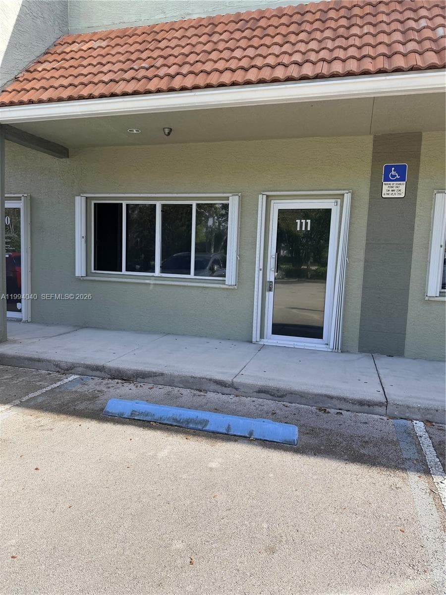 4700 W Prospect Rd # 111, Fort Lauderdale, FL 33309