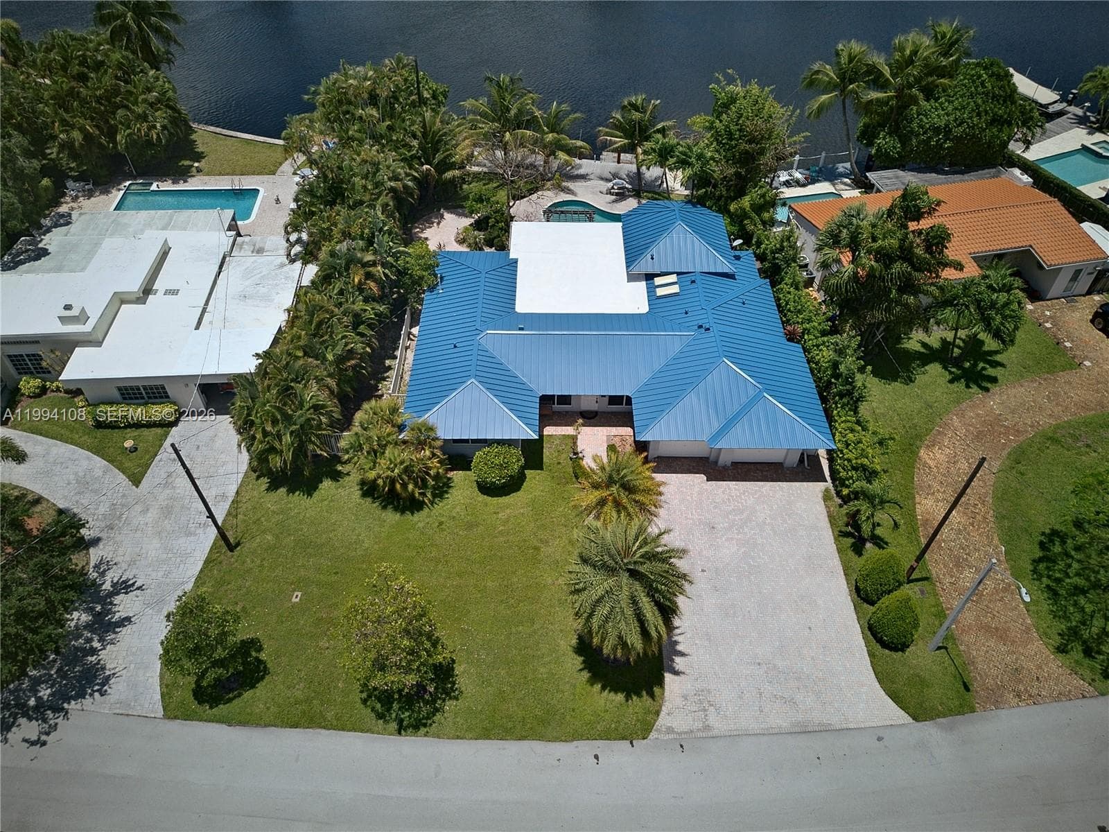 2801 Coral Shores Dr, Fort Lauderdale, FL 33306 photo 3
