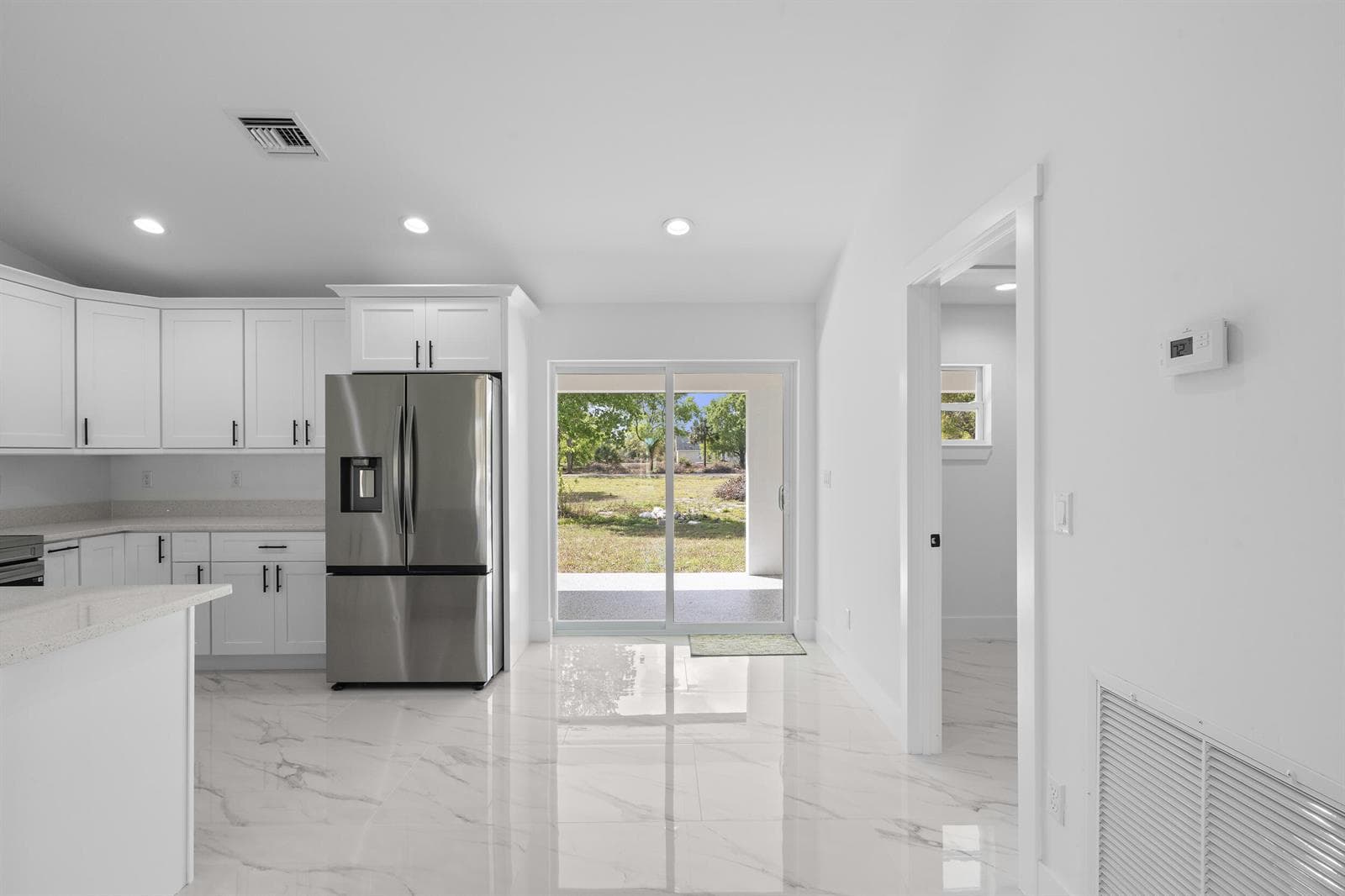 21483 NW 262nd Street, Okeechobee, FL 34972 photo 2