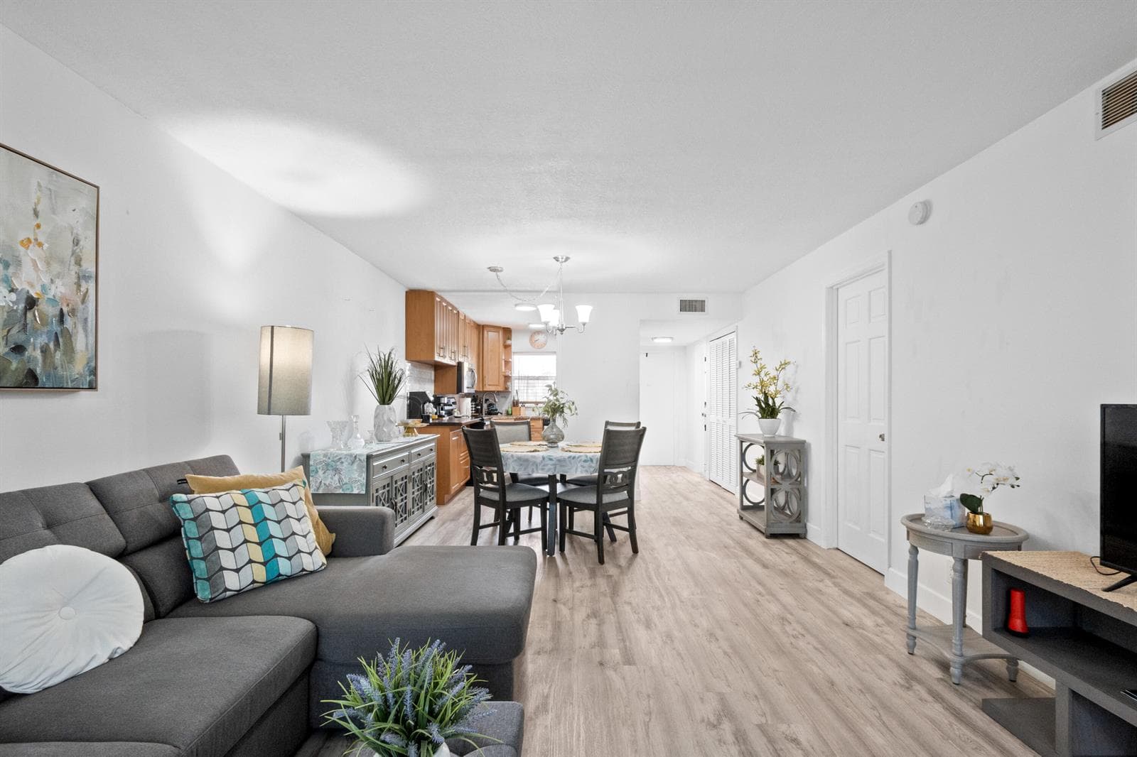 9350 Sunrise Lakes Boulevard # 205, Sunrise, FL 33322 photo 4