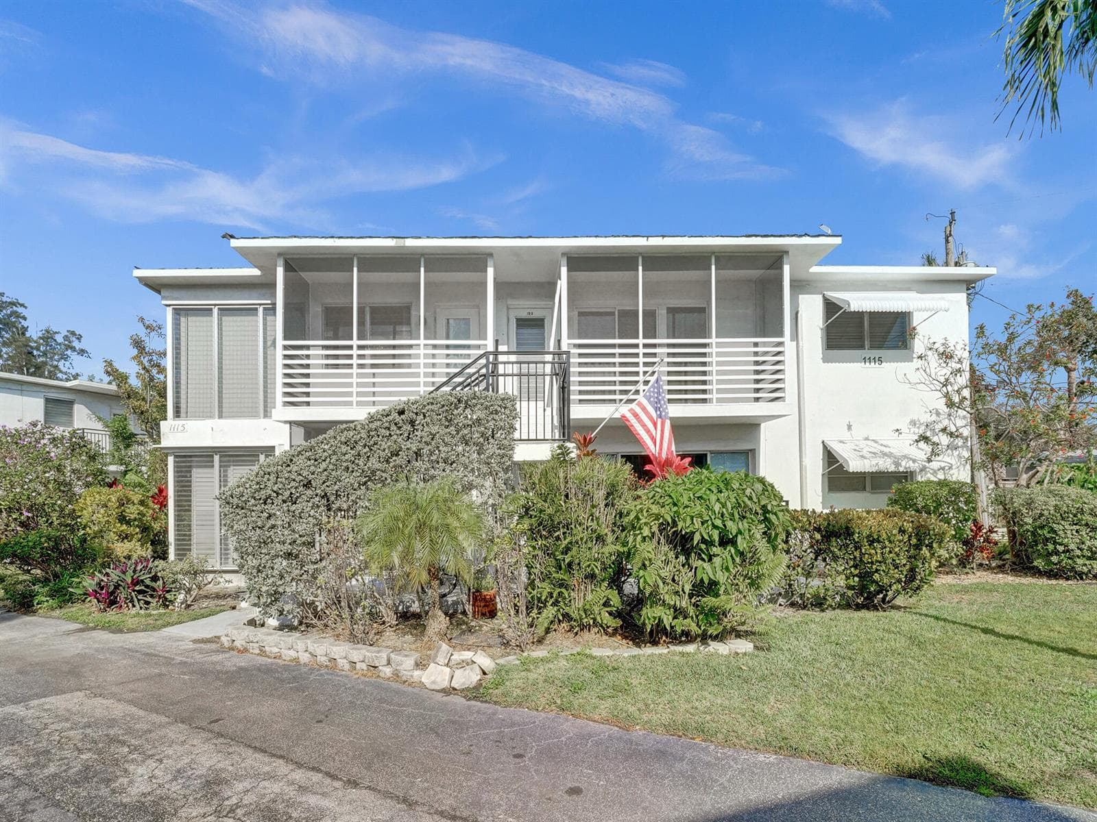 1115 SE 14th Place # 19c, Fort Lauderdale, FL 33316 photo 2