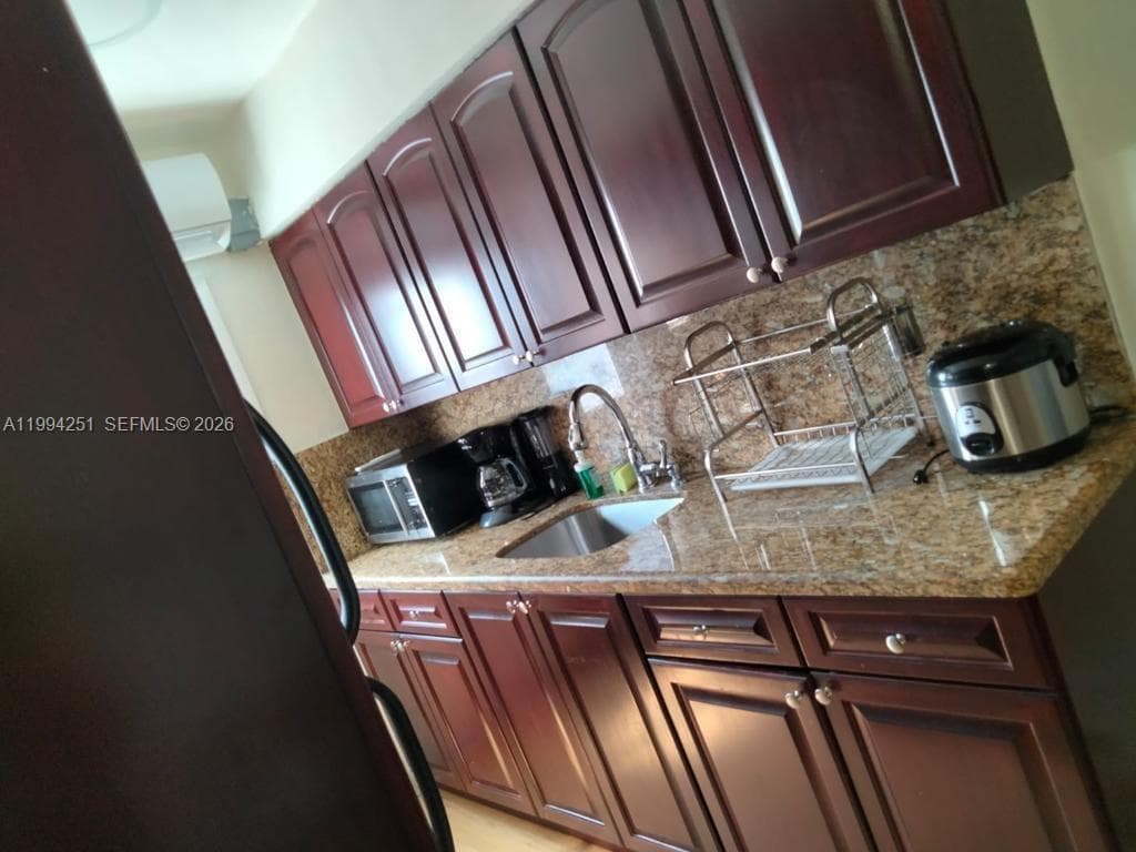 4015 Indian Creek Dr # 302, Miami Beach, FL 33140 photo 3