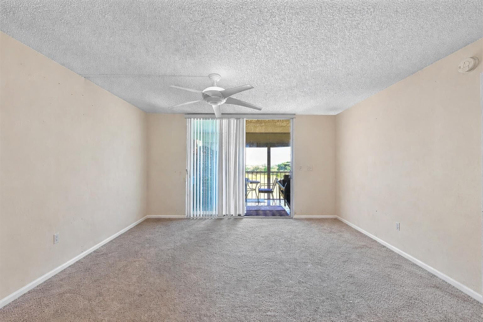 4570 NW 18th Avenue # 604, Deerfield Beach, FL 33064 photo 4