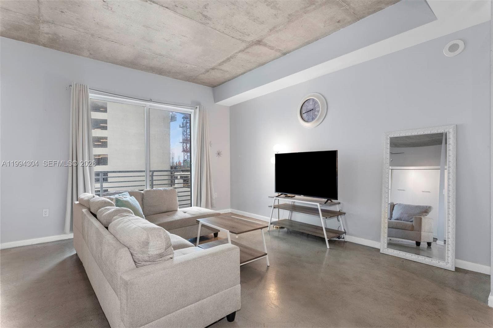 234 NE 3rd St # 1106, Miami, FL 33132 photo 4