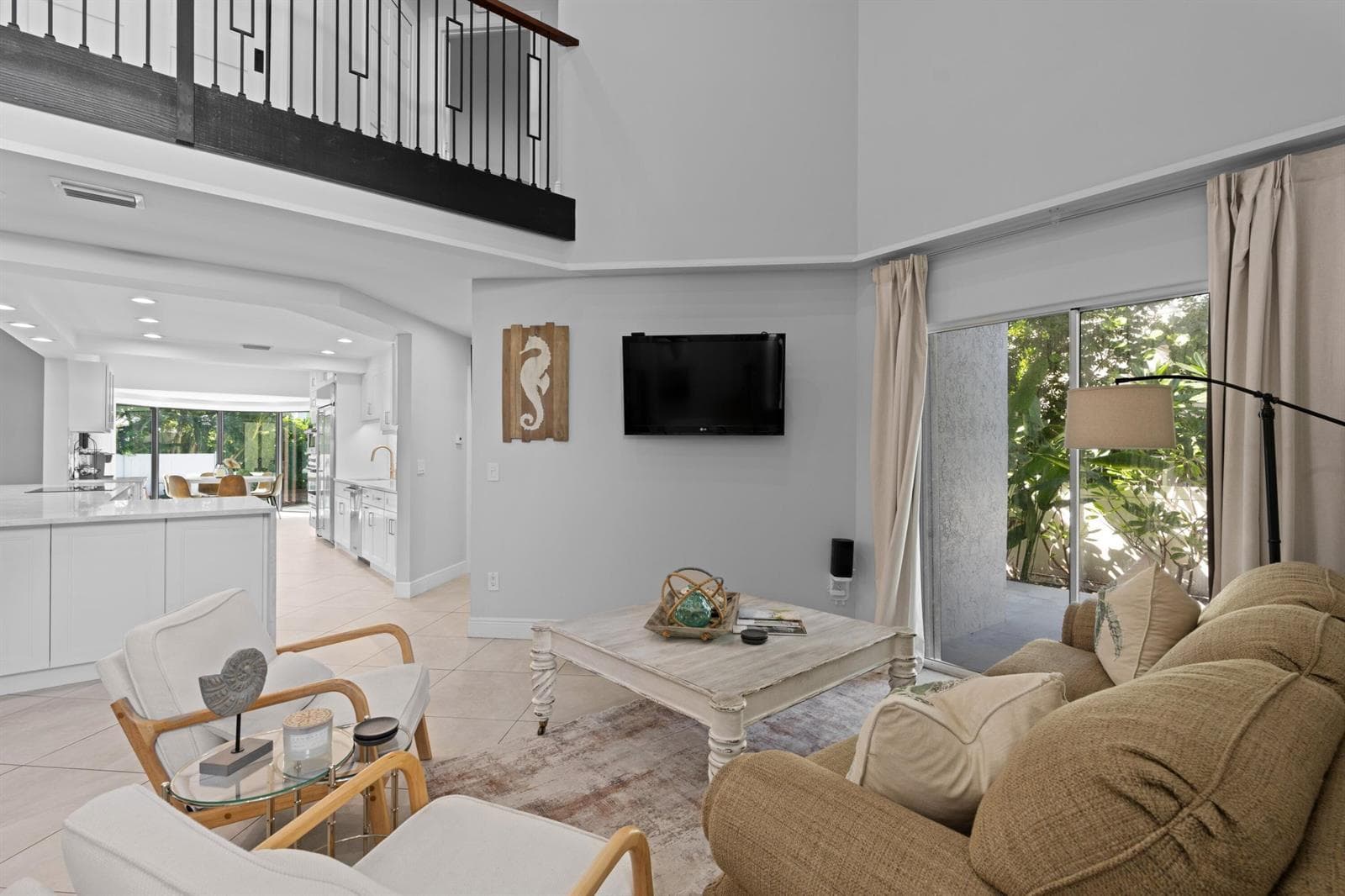 1050 Brooks Lane, Delray Beach, FL 33483 photo 4