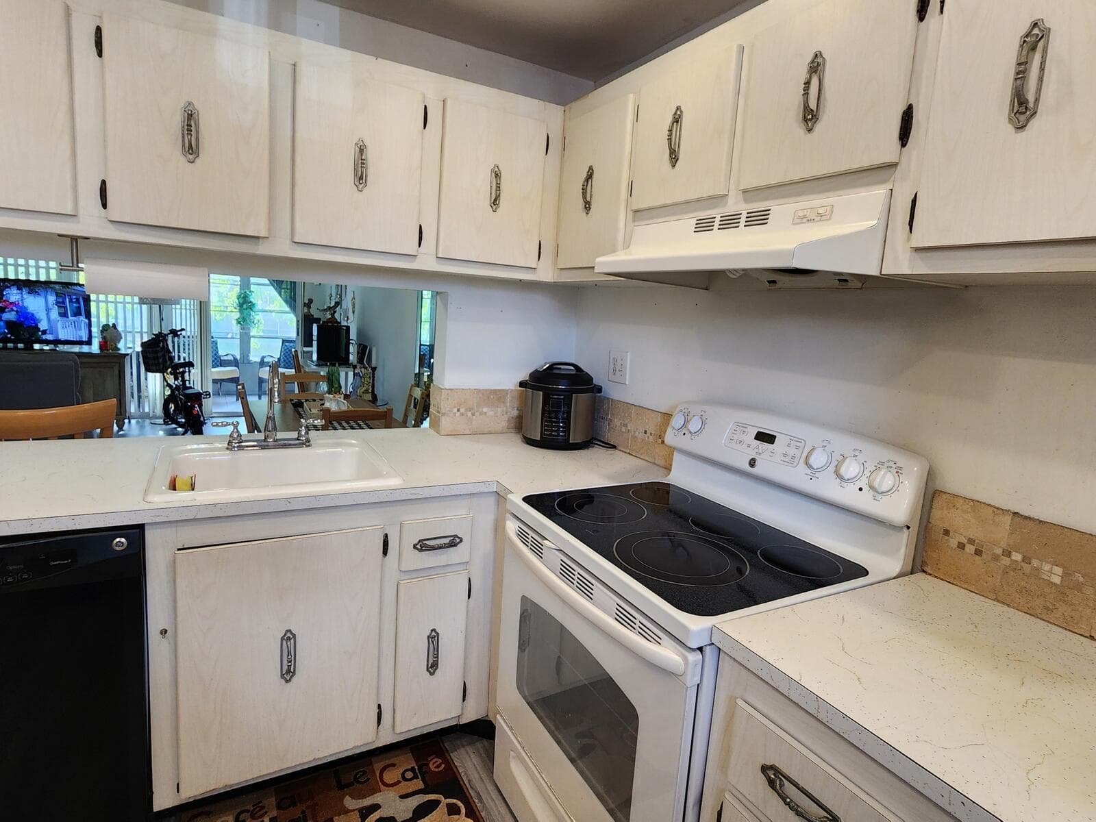 8842 W Mcnab Road # 205, Tamarac, FL 33321 photo 5