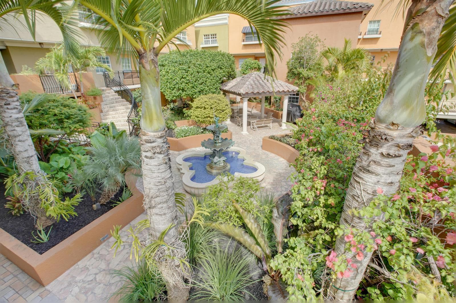 1111 E Las Olas Boulevard # 410, Fort Lauderdale, FL 33301 photo 2
