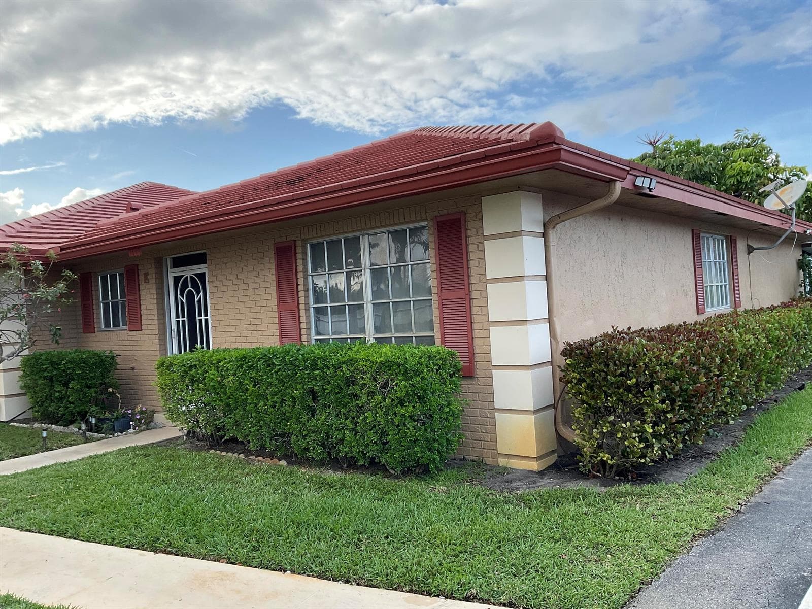 1473 SW 27th Avenue # 1e, Boynton Beach, FL 33426 photo 2