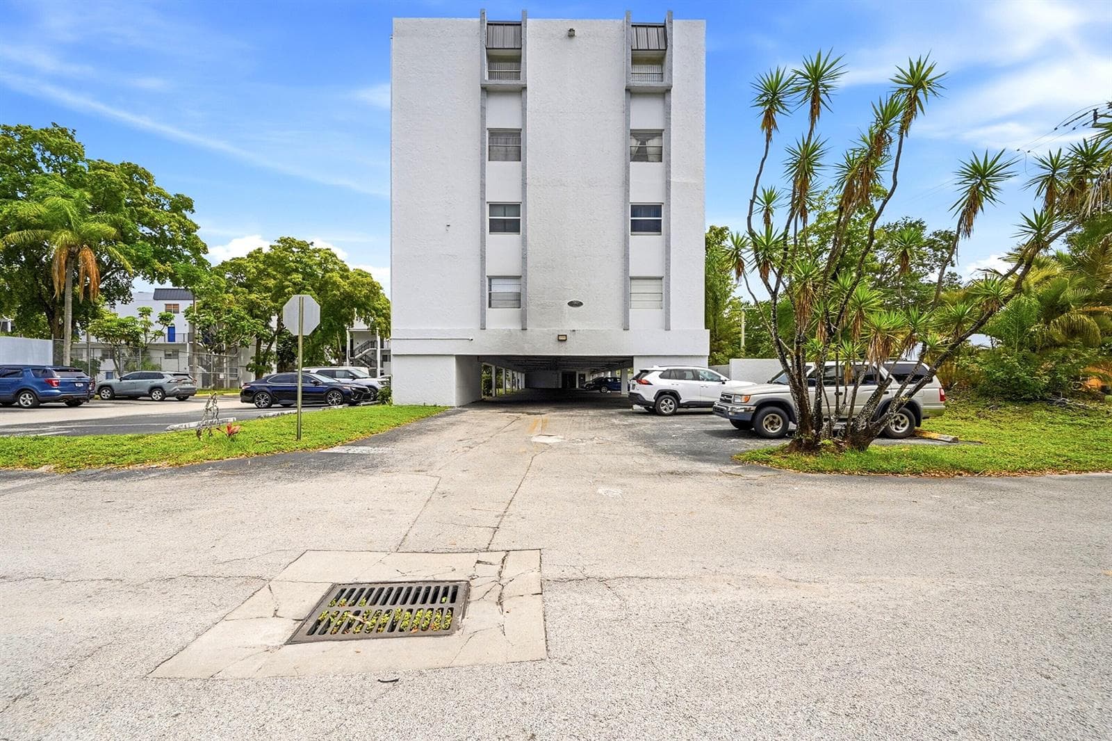 7541 NW 16th Street # 1211, Plantation, FL 33313 photo 2