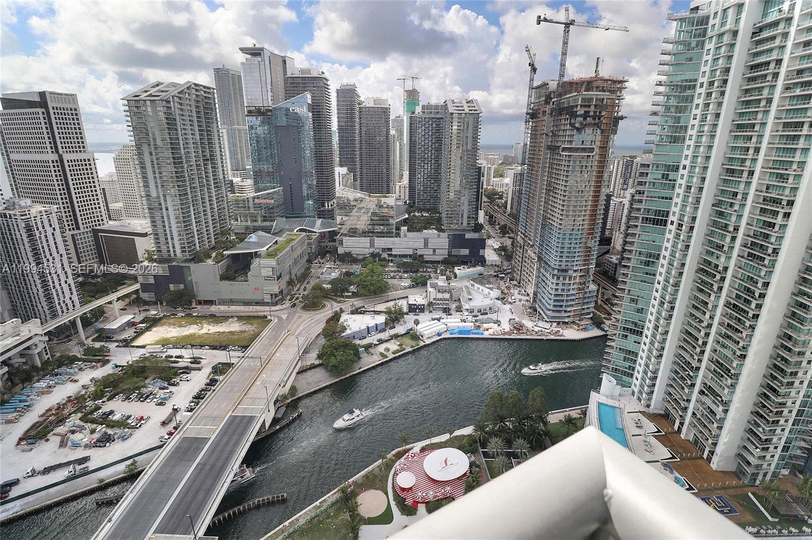 350 S Miami Ave # 4110, Miami, FL 33130 photo 4
