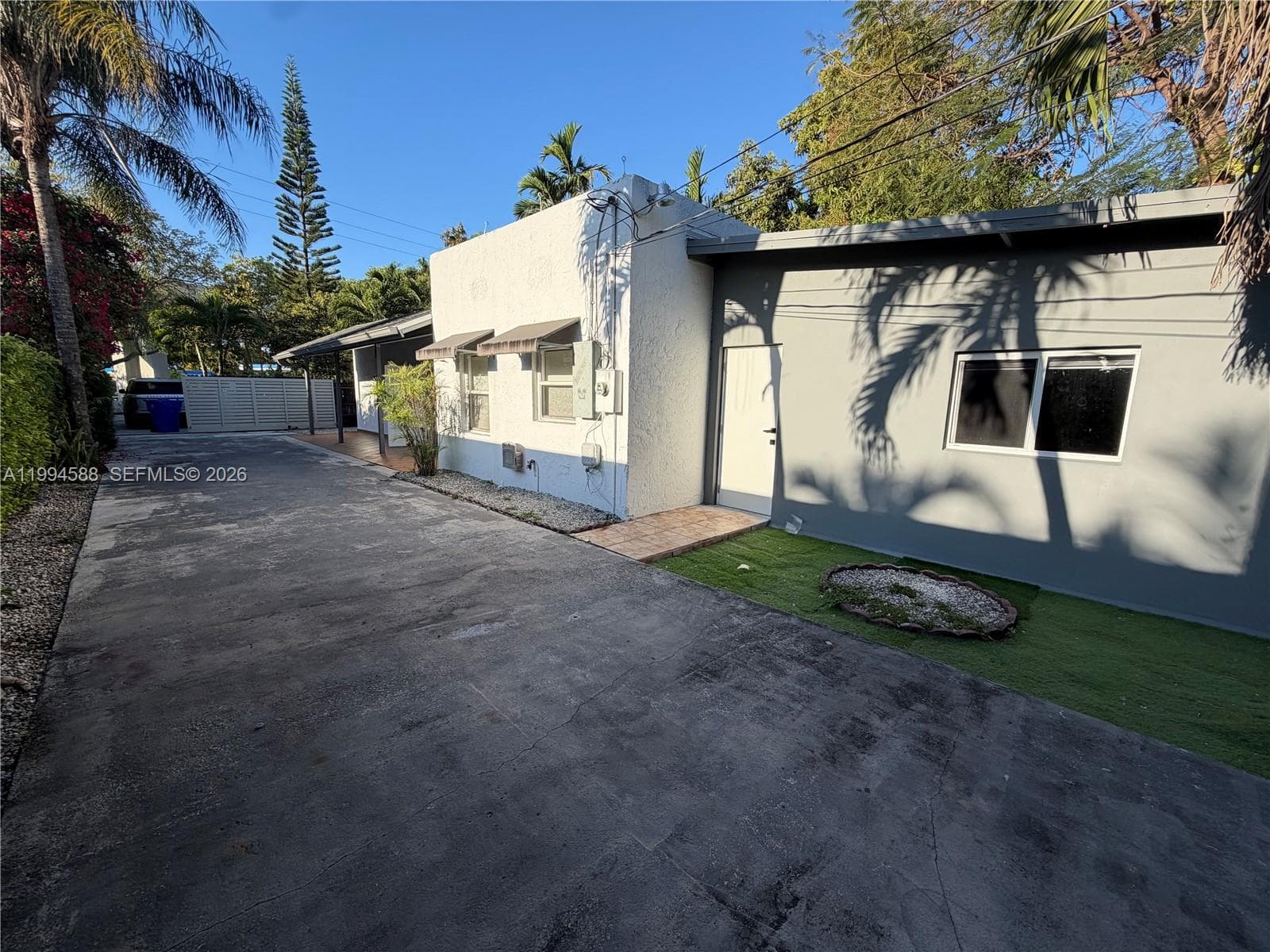 3373 SW 29th Ter, Miami, FL 33133 photo 4