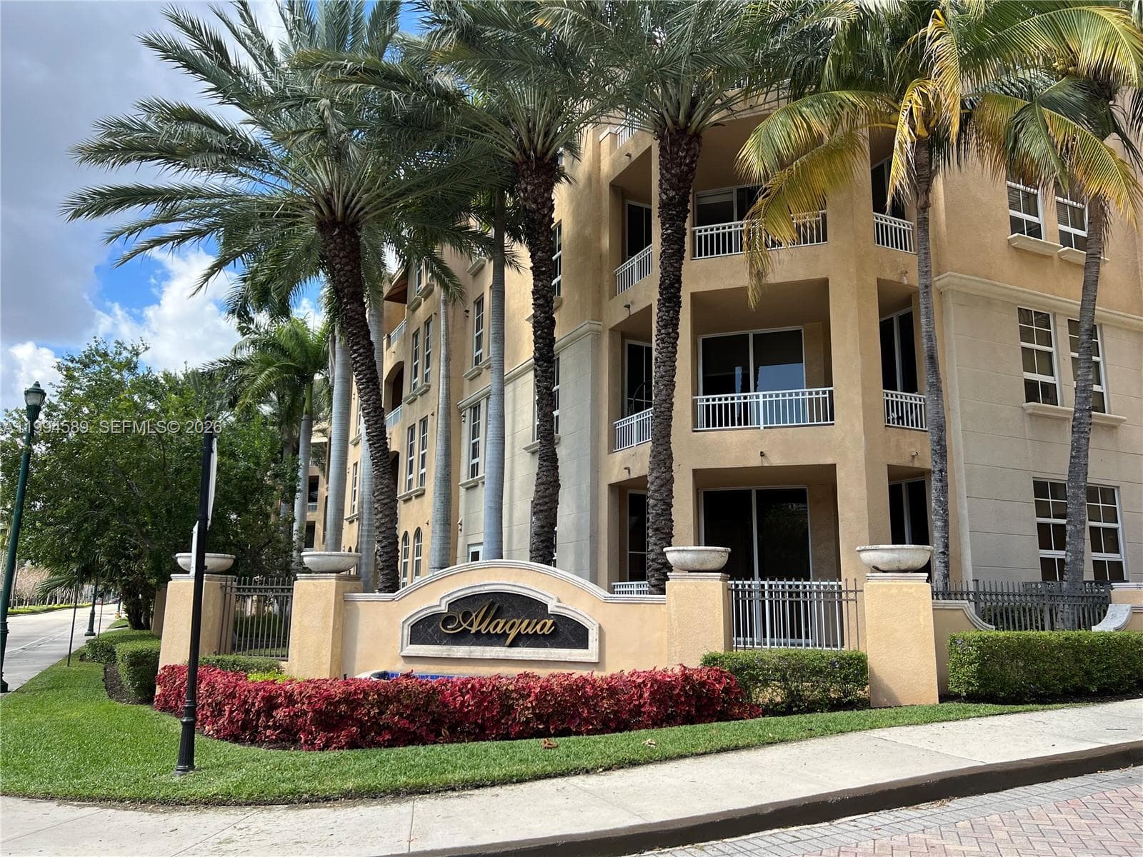 3001 NE 185th St # 122, Aventura, FL 33180 photo 4