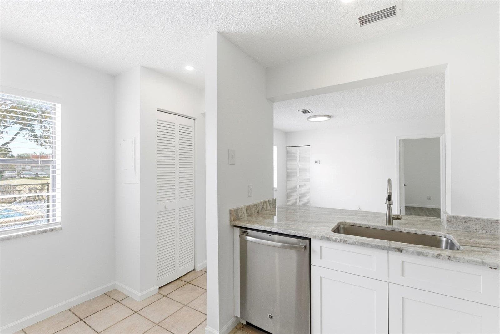 11319 Royal Palm Boulevard # B-2, Coral Springs, FL 33065 photo 3