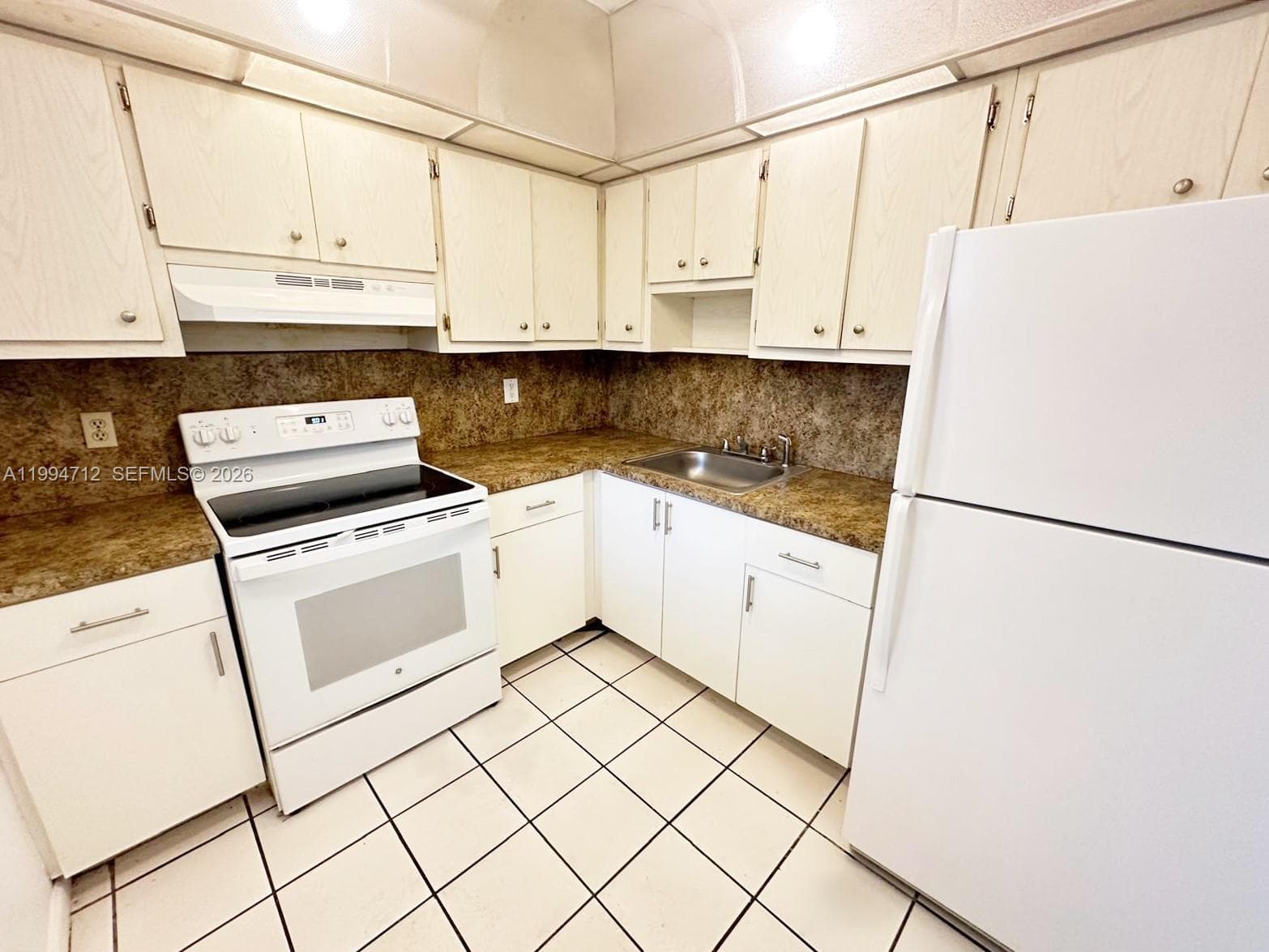 15600 NW 7th Ave # 606, Miami, FL 33169 photo 3