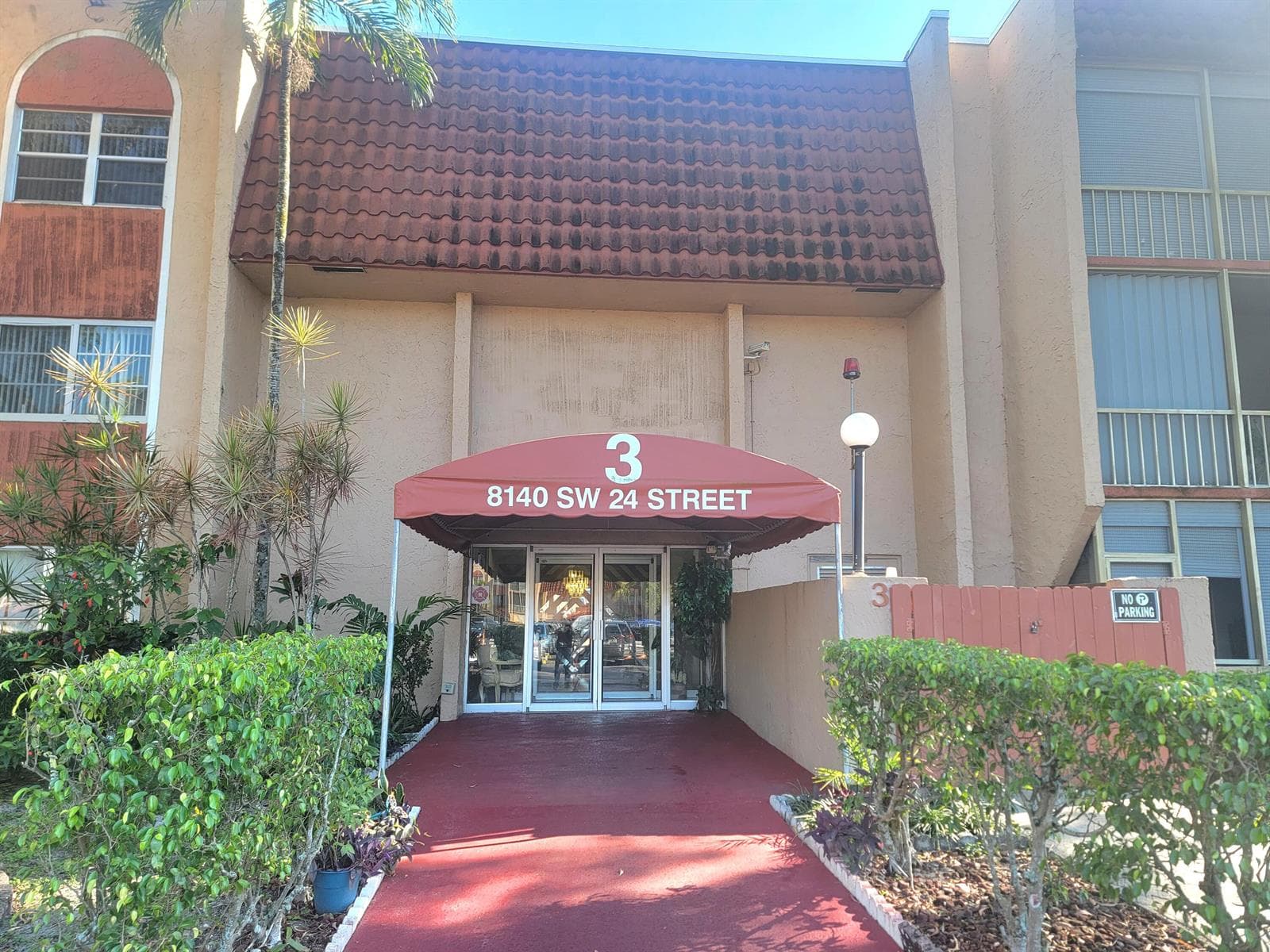 8140 SW 24th Street # Unit 215, North Lauderdale, FL 33068 photo 2