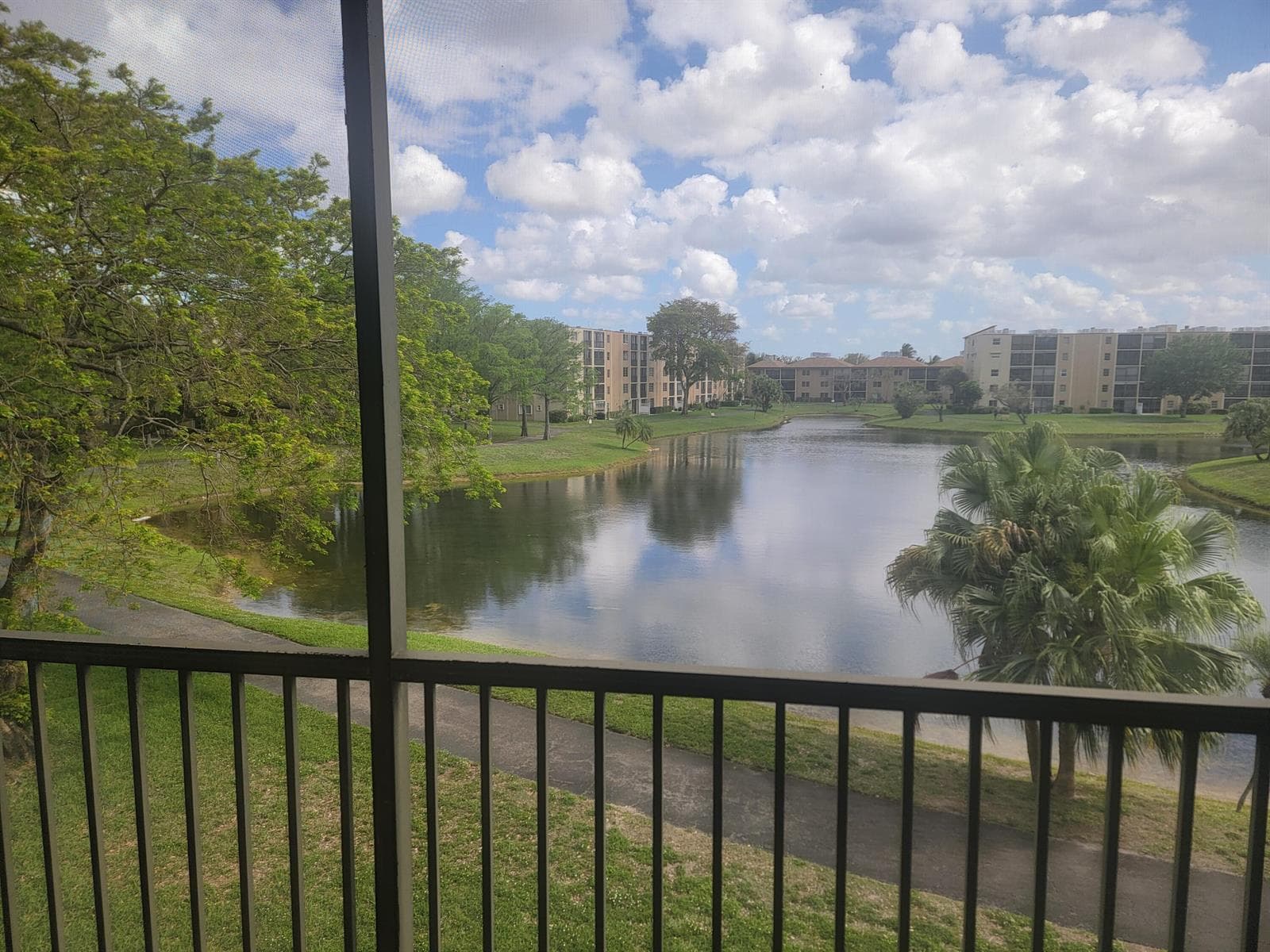 7900 NW 50th Street # #304, Lauderhill, FL 33351 photo 3