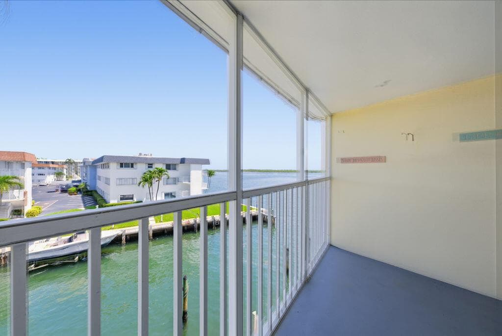 101 Doolen Court # 307, North Palm Beach, FL 33408 photo 3