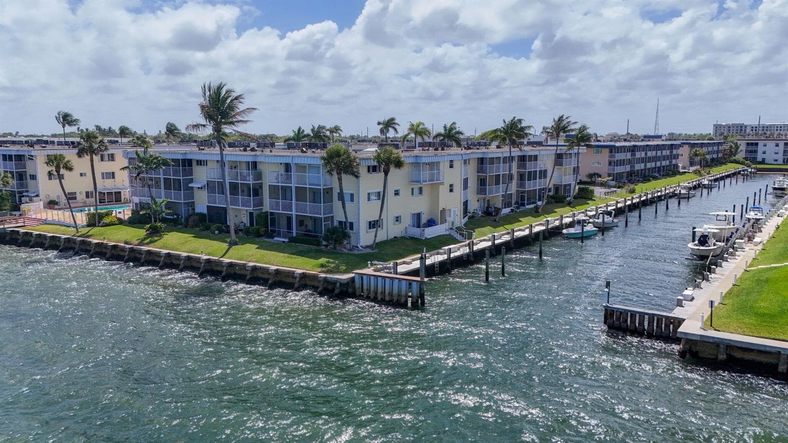 101 Doolen Court # 307, North Palm Beach, FL 33408 photo 4
