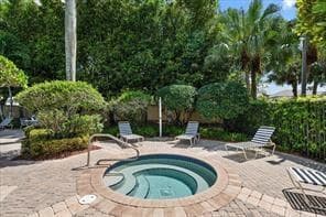 112 Lancaster Way, Royal Palm Beach, FL 33414 photo 4