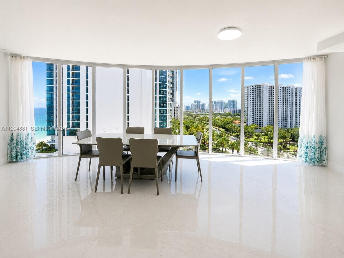 17555 Collins Ave # 1001, Sunny Isles Beach, FL 33160 photo 3