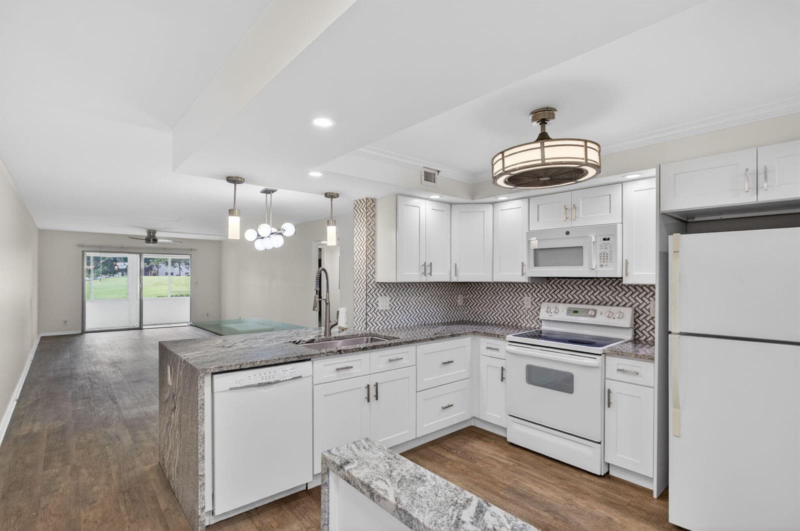 3203 Portofino Point # M1, Coconut Creek, FL 33066 photo 3