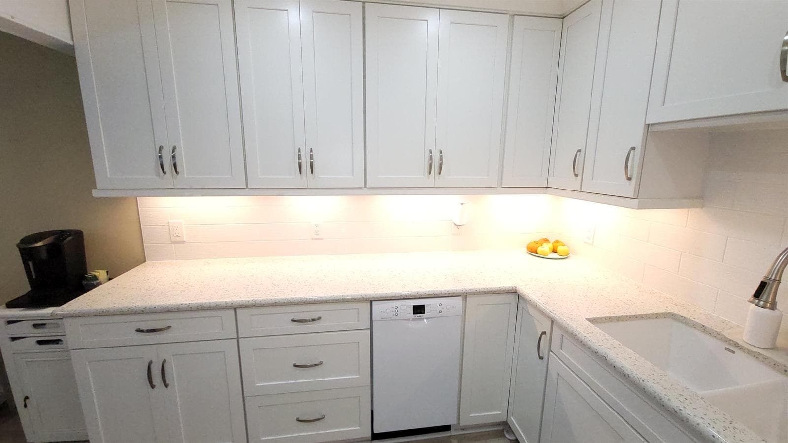 34 Somerset B, West Palm Beach, FL 33417 photo 4