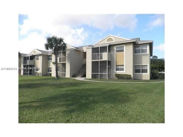 800 Cypress Park Way # J1, Deerfield Beach, FL 33064