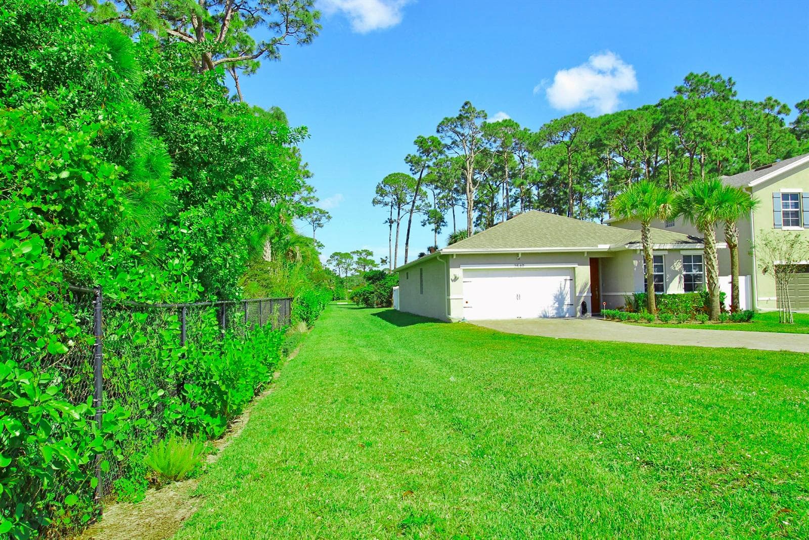 2549 Timber Forest Drive, West Palm Beach, FL 33415 photo 2