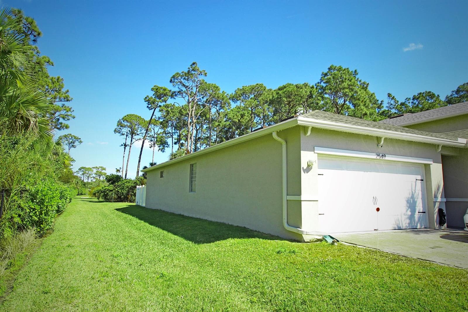 2549 Timber Forest Drive, West Palm Beach, FL 33415 photo 3