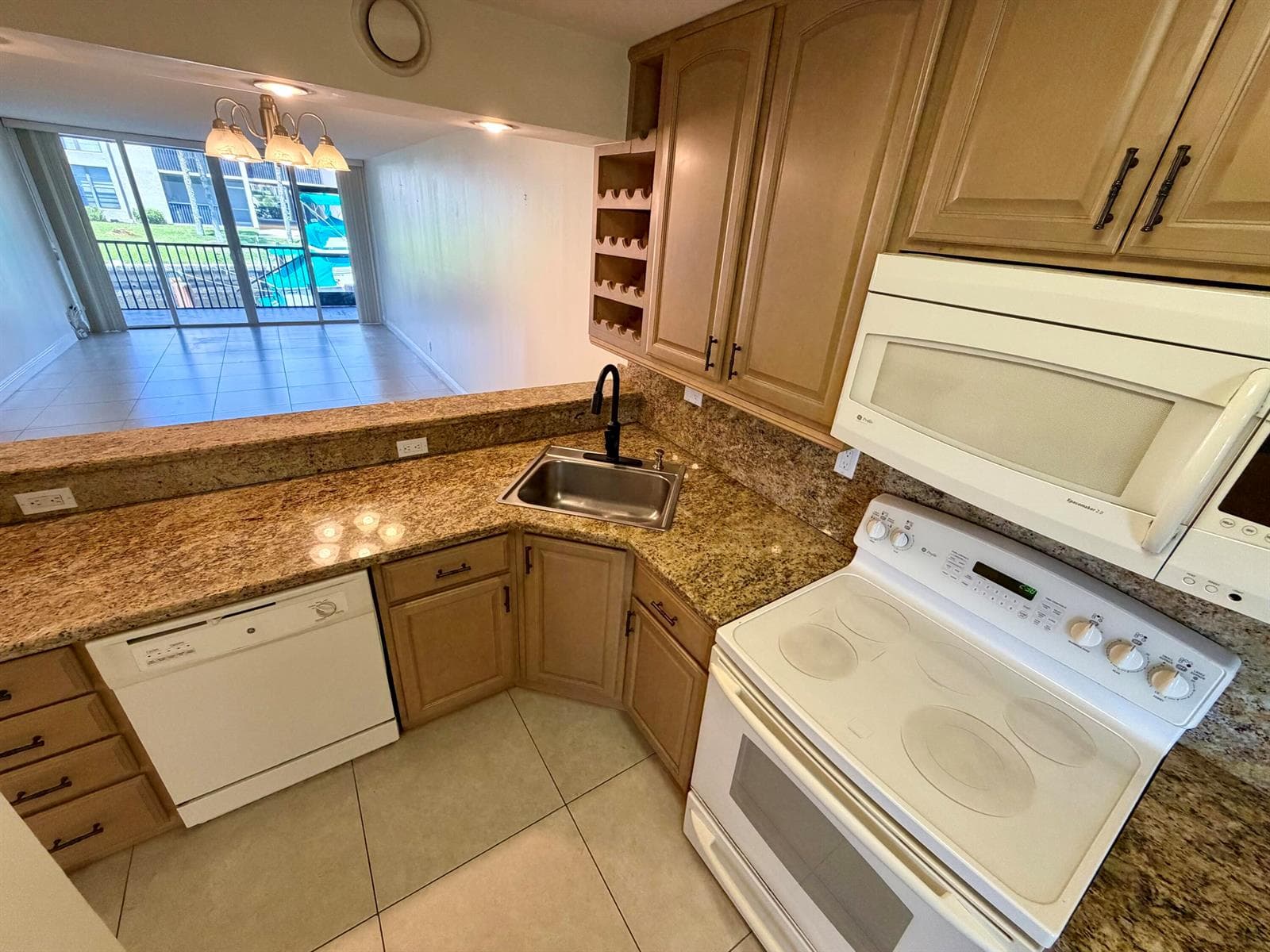 6 Royal Palm Way # 102, Boca Raton, FL 33432 photo 2