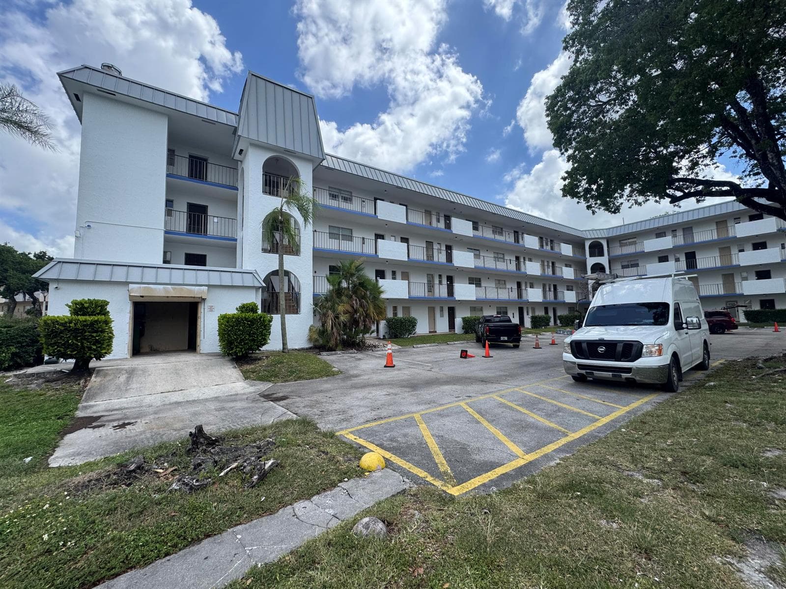 6300 S Falls Cir Drive # 314, Lauderhill, FL 33319 photo 2