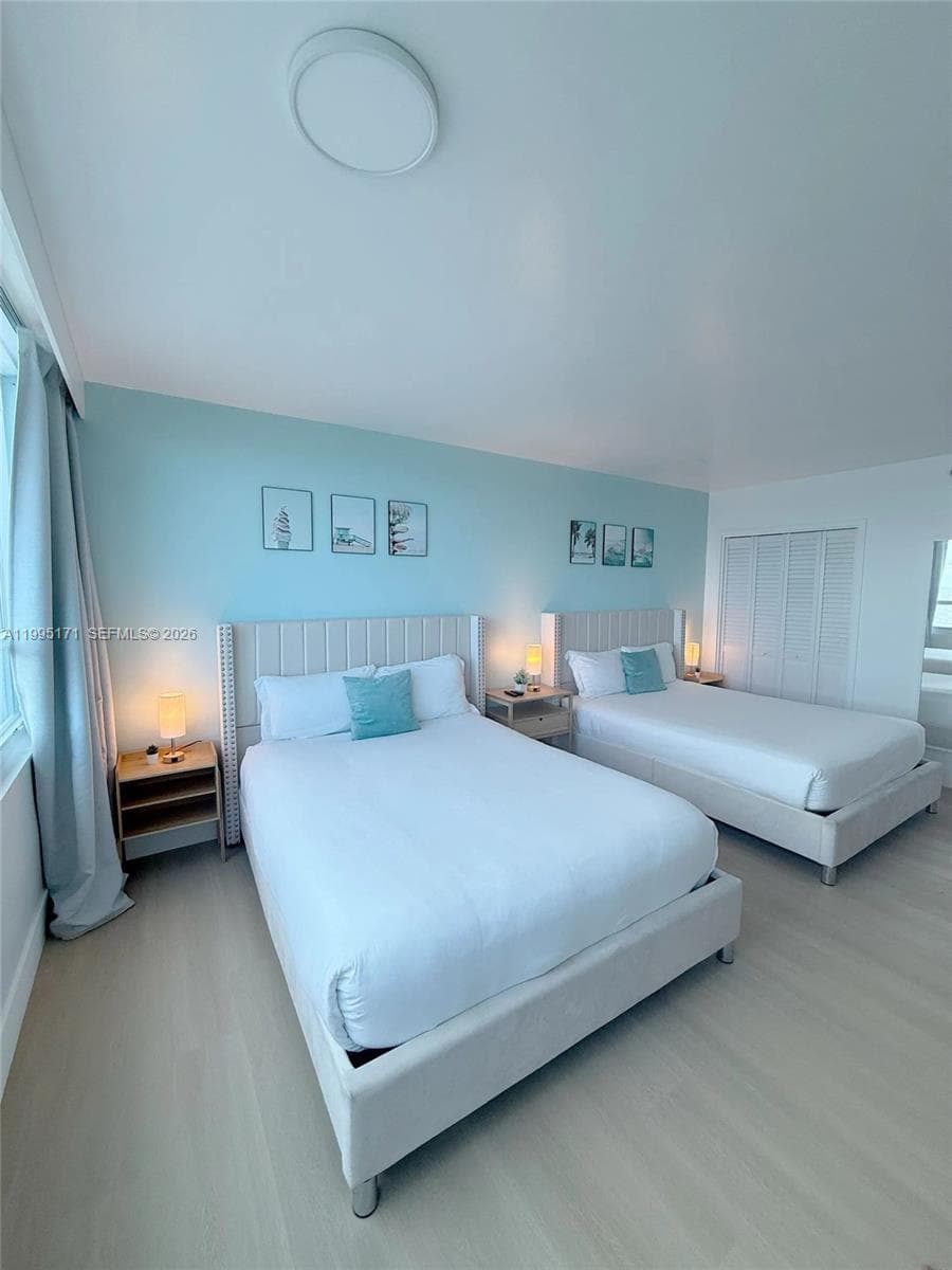 5445 Collins Ave # 635, Miami Beach, FL 33140 photo 2