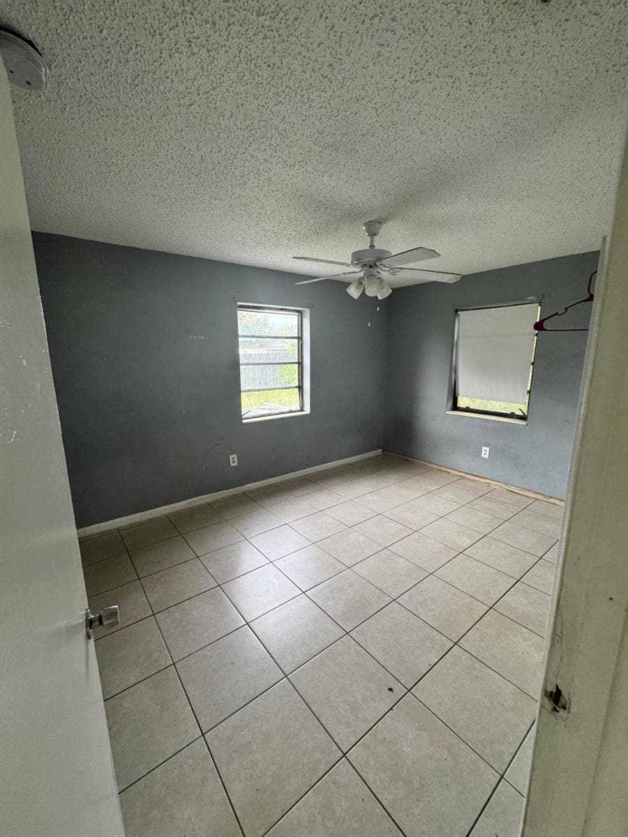 243 NE 39th Court, Deerfield Beach, FL 33064 photo 3